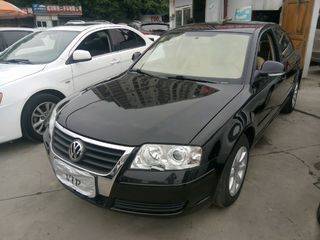 冠匯舊機(jī)動車經(jīng)紀(jì) 專業(yè)代辦新車上戶，省時省心更便捷